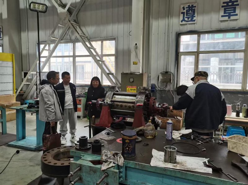 上海办公家具市场:现代办公空间的打造者